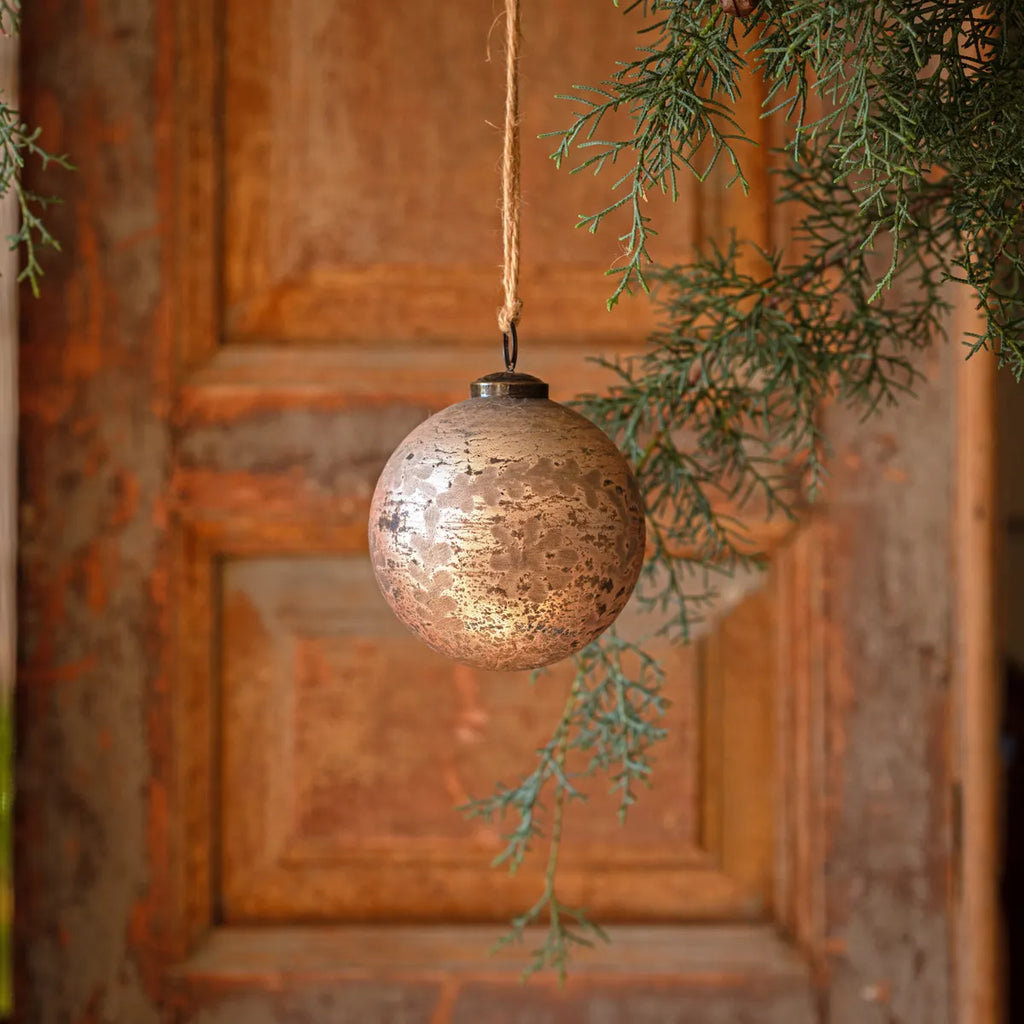 Cameo Antique Foil Glass Etched Ball Ornament